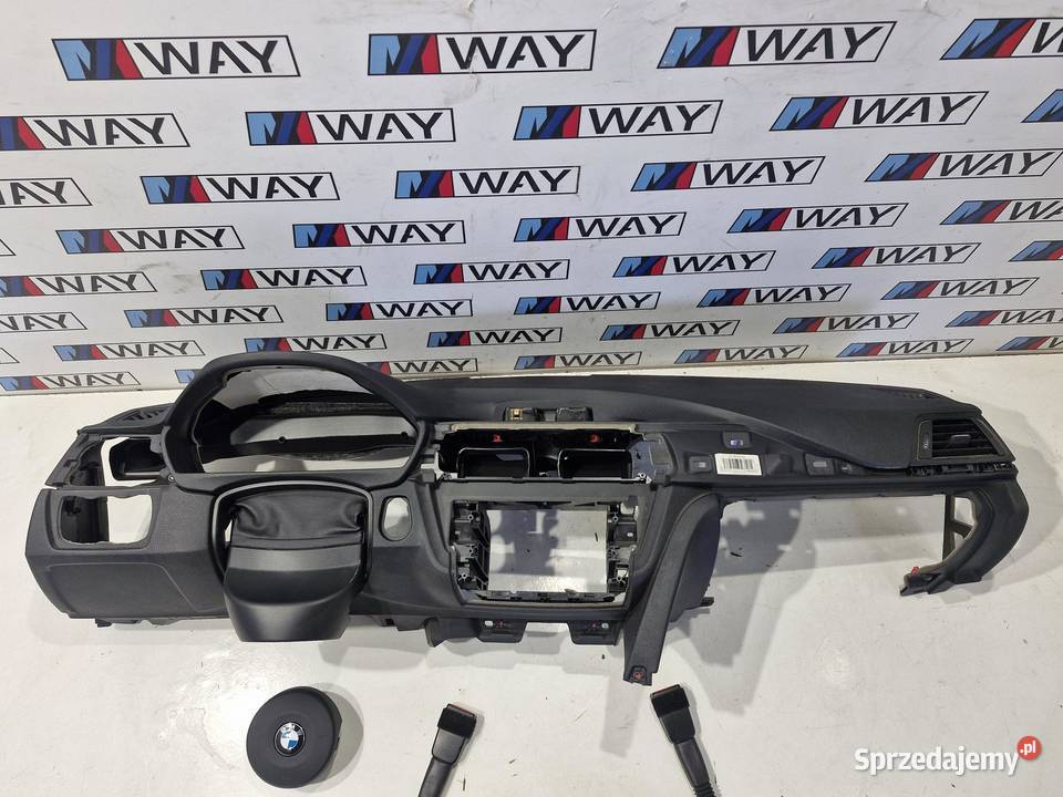 BMW F30 F31 DESKA KONSOLA PODUSZKA NAPINACZE