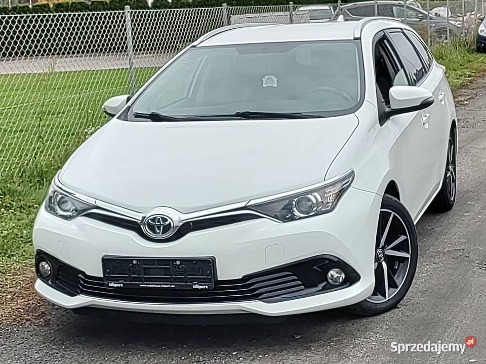 TOYOTA AURIS 16 D4D Leszno sprzedam