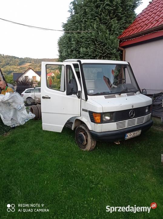 Mercedes 410 Kaczka Transporter 29 95 małopolskie Kraków