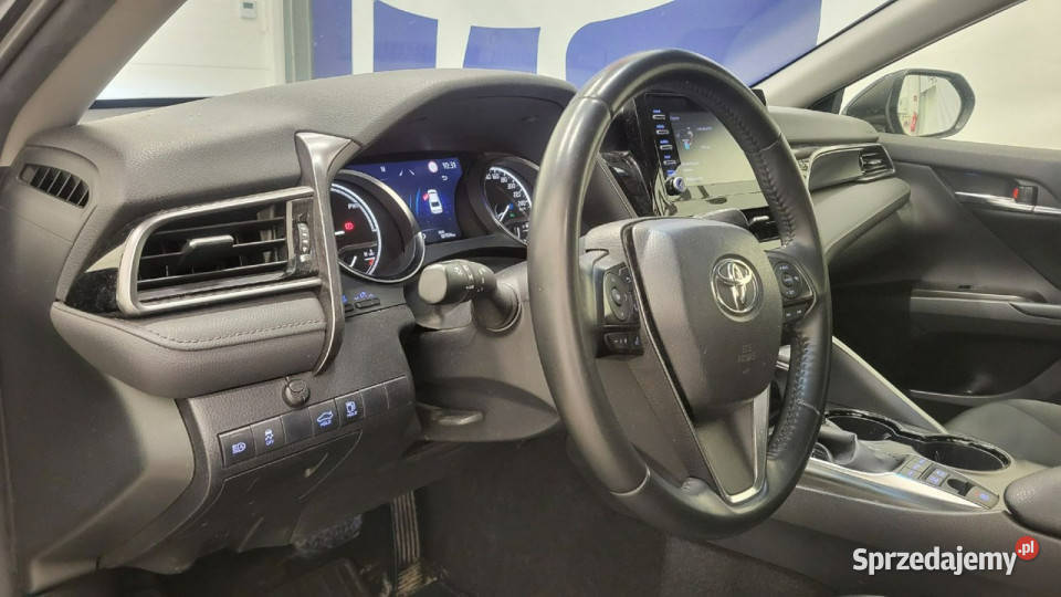 Toyota Camry 25 Hybrid Comfort CVT IX 2018 czarny Camry Grójec
