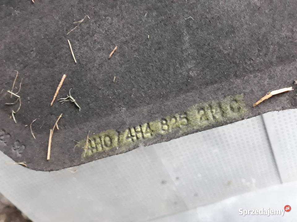 AUDI A8 D4 OSŁONA PRAWA PODWOZIA 4H4825214C osobowe wielkopolskie Międzychód