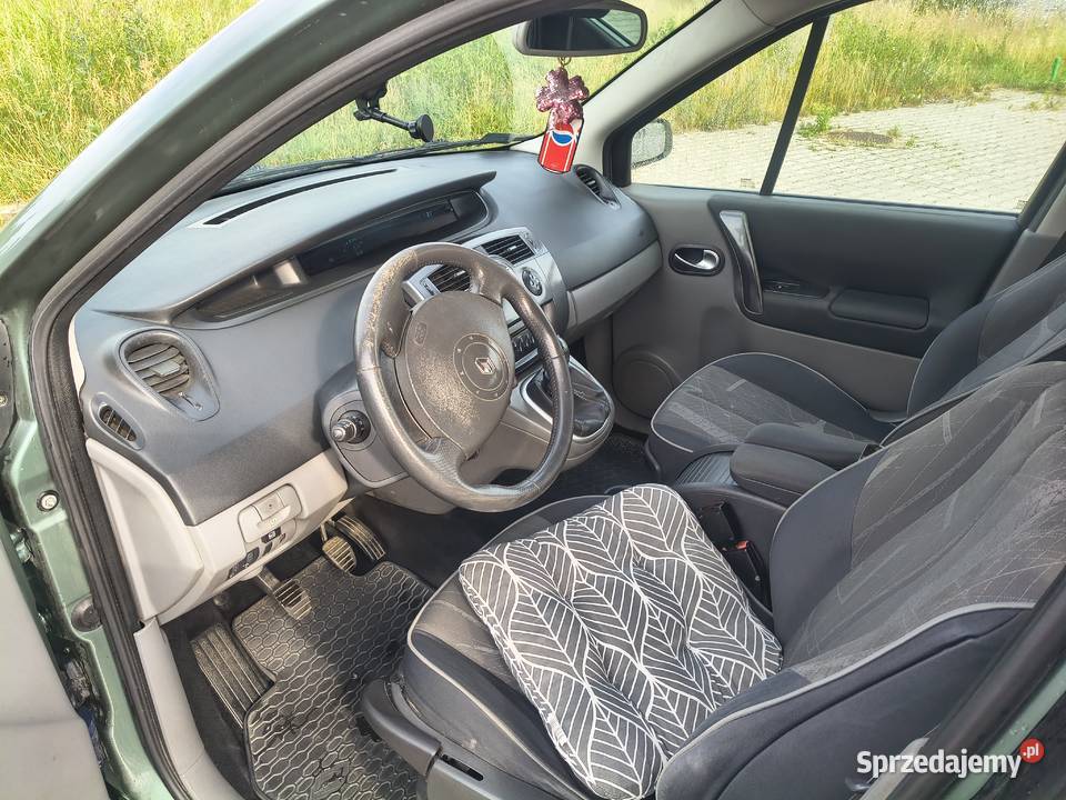 Auto nieuszkodzony Rytwiany