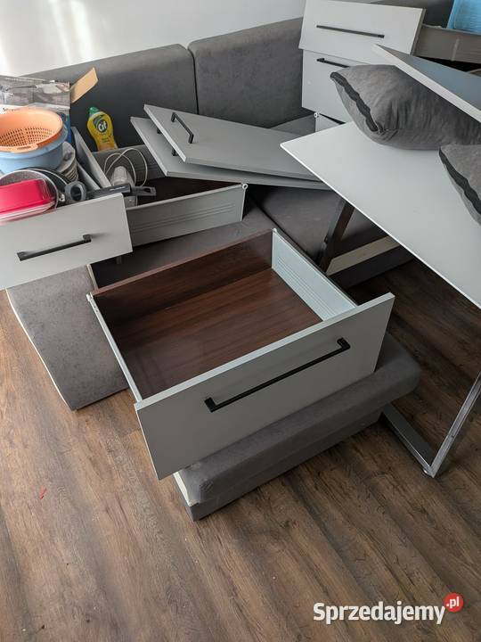 Zabudowa kuchenna widoczne elementy na zdjęciu Wrocław