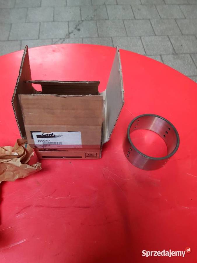 5189018 Tuleja CNH Holland Case