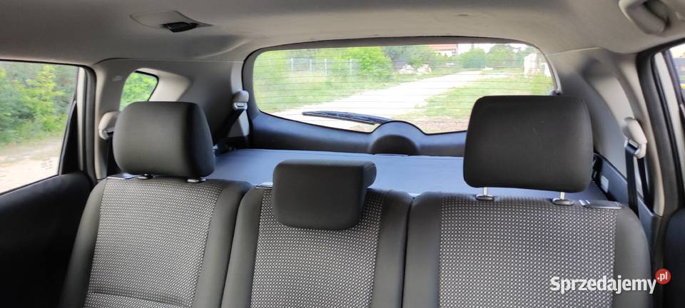 Toyota Corolla Verso użytkowana 18 lat 122006 Łask