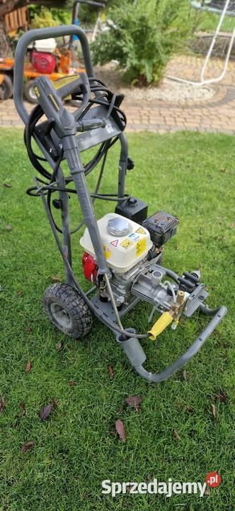 Myjka spalinowa Karcher Professional 923g