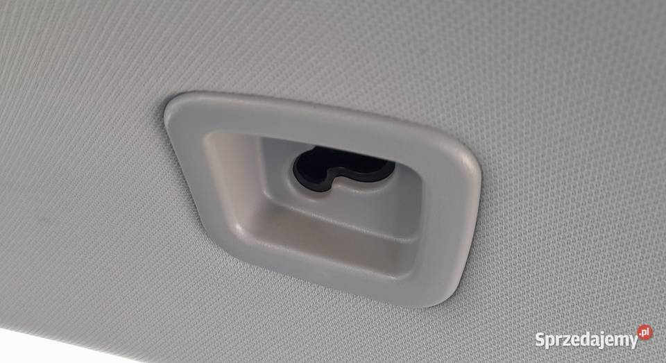 Hyundai i30 pionowa siatka roleta bagażnika Katowice