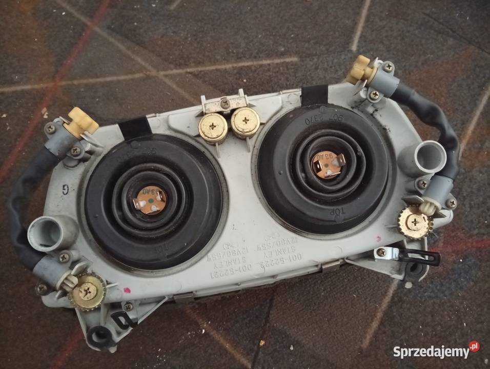 Honda CBR 1000f sc24 lampa przód łódzkie Tomaszów Mazowiecki sprzedam