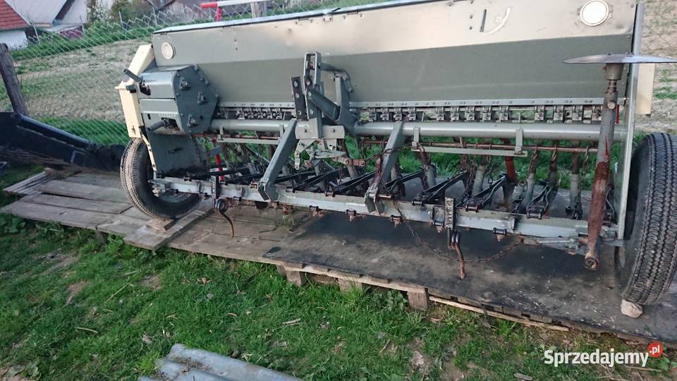 Siewnik do zboża POZNANIAK Łysokanie