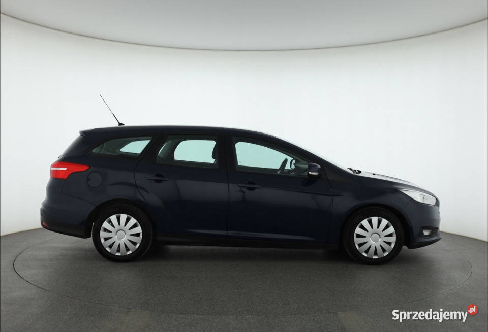 Ford Focus 16 TDCi światła przeciwmgielne Piaseczno