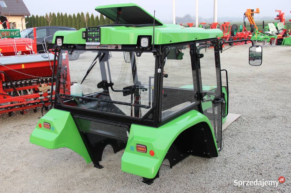 Kabina C360 z błotnikami BTW X 2023 Naglak maska Rogóźno
