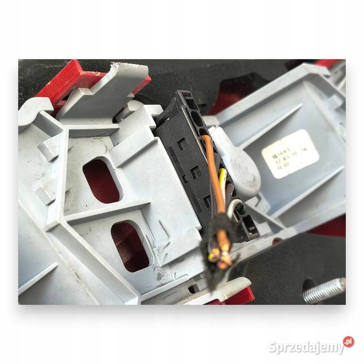 LAMPA LEWA Mercedes W169 20042012 tylna tylni Chełm sprzedam