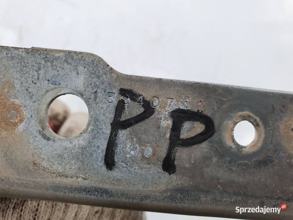 ZAWIAS KLAPY CADILLAC ESCALADE ESV 25870071R Lipno