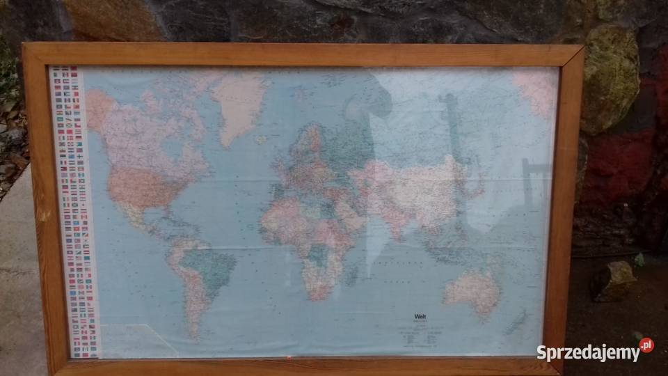 Stara szkolna mapa świata z lat 6070 tych Lubań