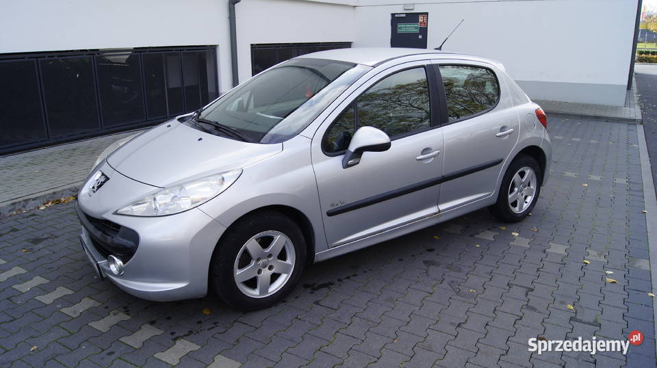 Fajny zadbany 5 drzwi z klimatyzacją Warszawa