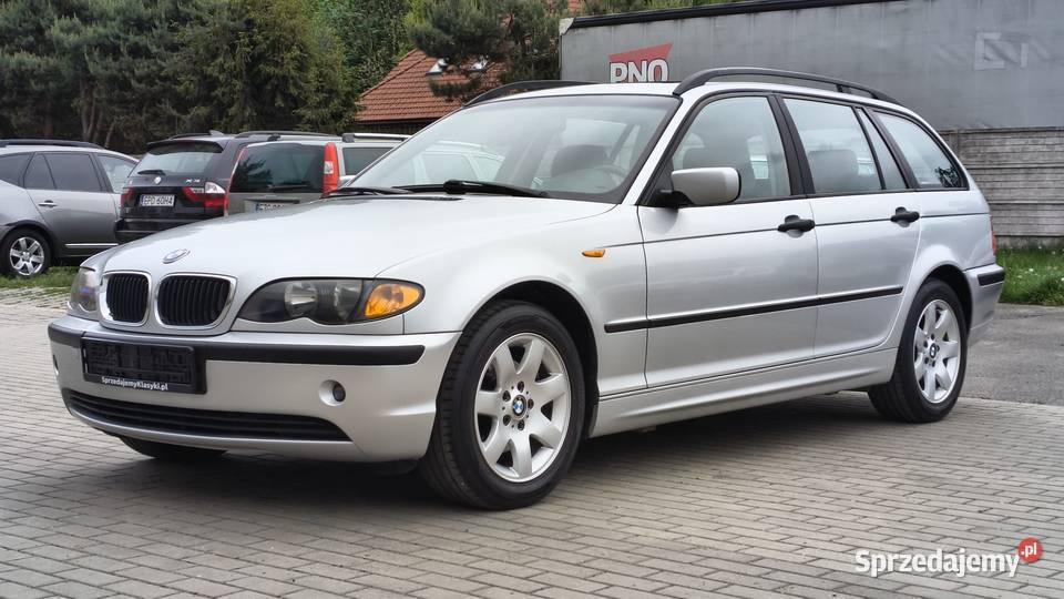 BMW 318i E46 Touring 2001 zdrowy oryginalny Rok produkcji 2001 Zgierz