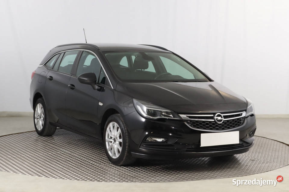 Opel Astra 14 T Zabrze
