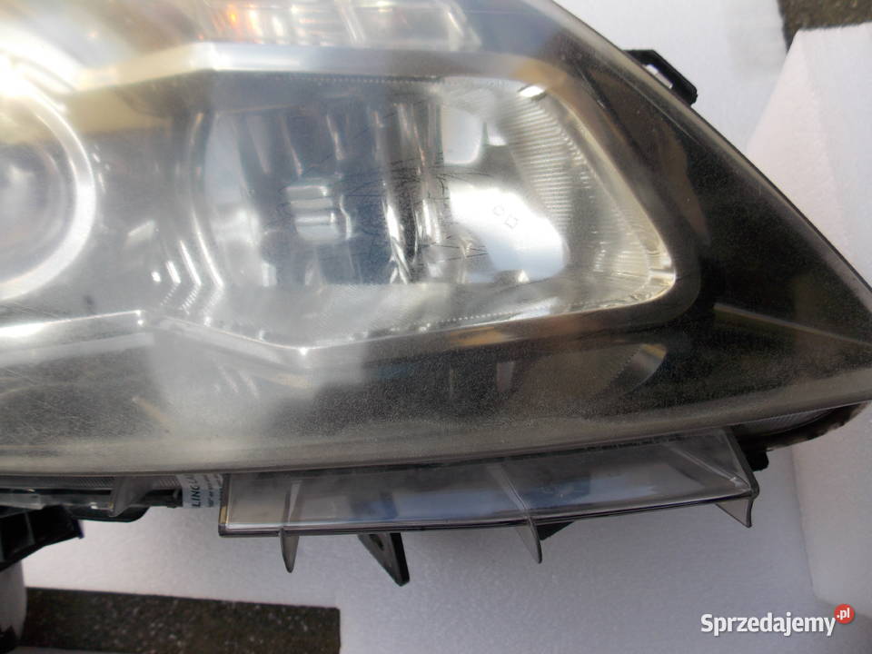 Reflektor przedni xenon Renault Koleos I prawy Łosice