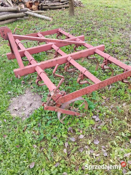Kultywator 16 łap