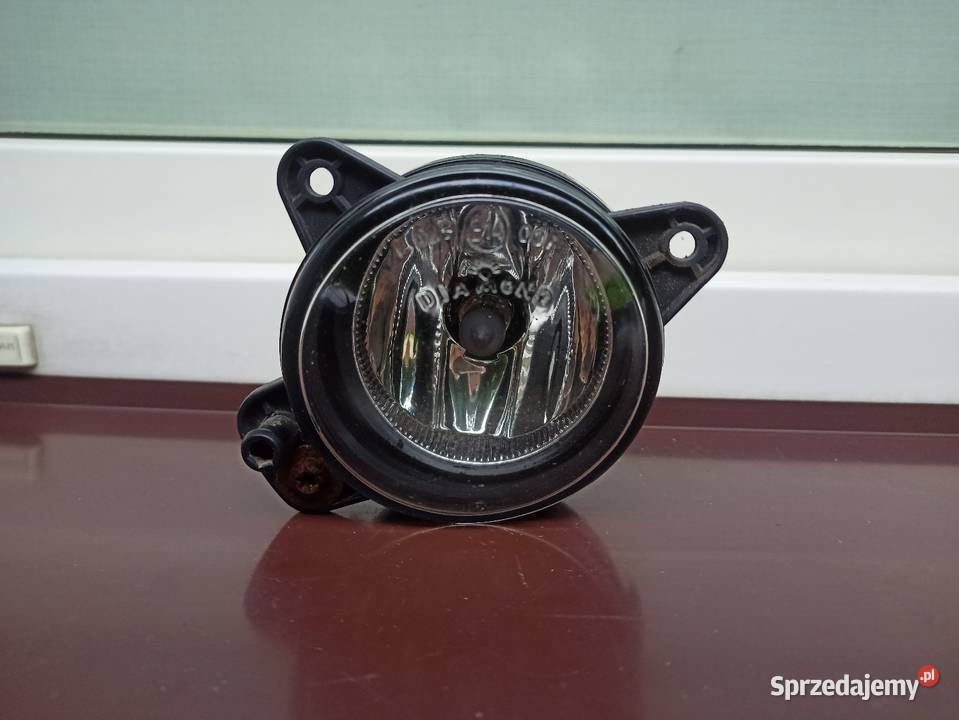 VW Transporter T5 Skoda Fabia II halogen lewy łódzkie Sieradz sprzedam