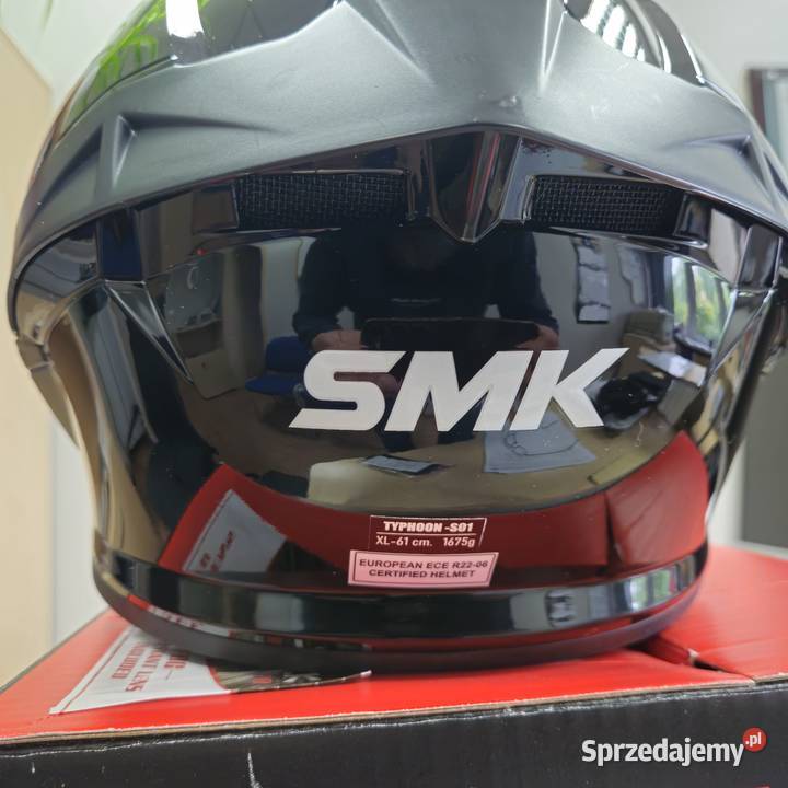 Kask motocyklowy integralny SMK Typhoon czarny Łódź sprzedam