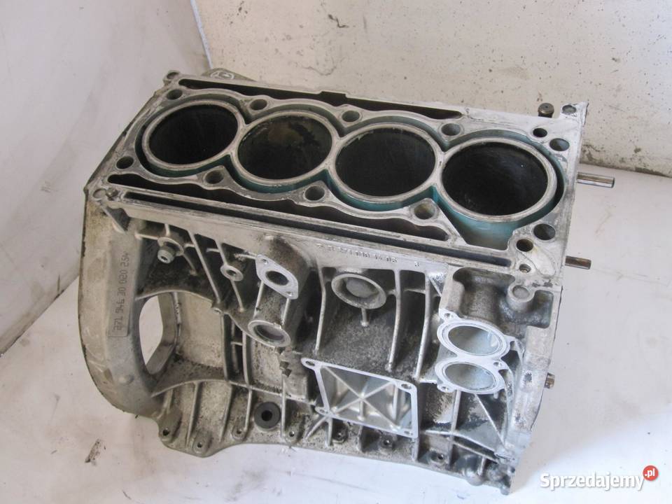 MERCEDES C180 18 271946 143 06R BLOK SILNIKA