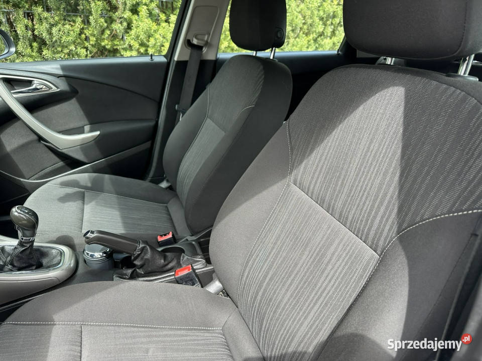 Opel Astra Polski salon mocny silnik srebrny pomorskie Wejherowo