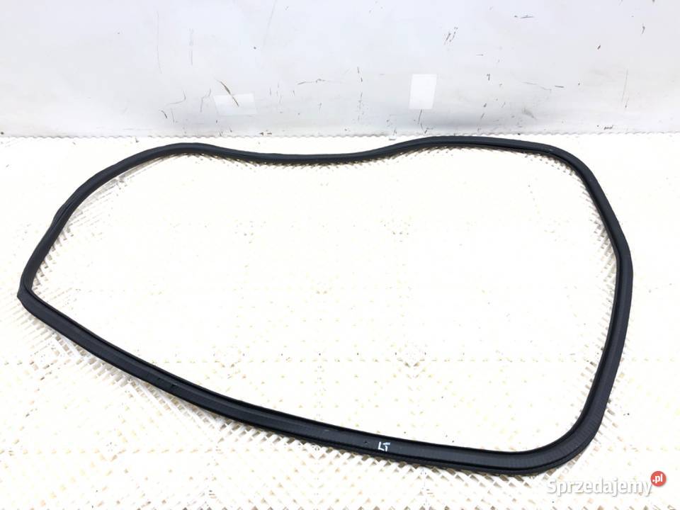 USZCZELKA DRZWI TYŁ LEWA ALFA STELVIO SUV