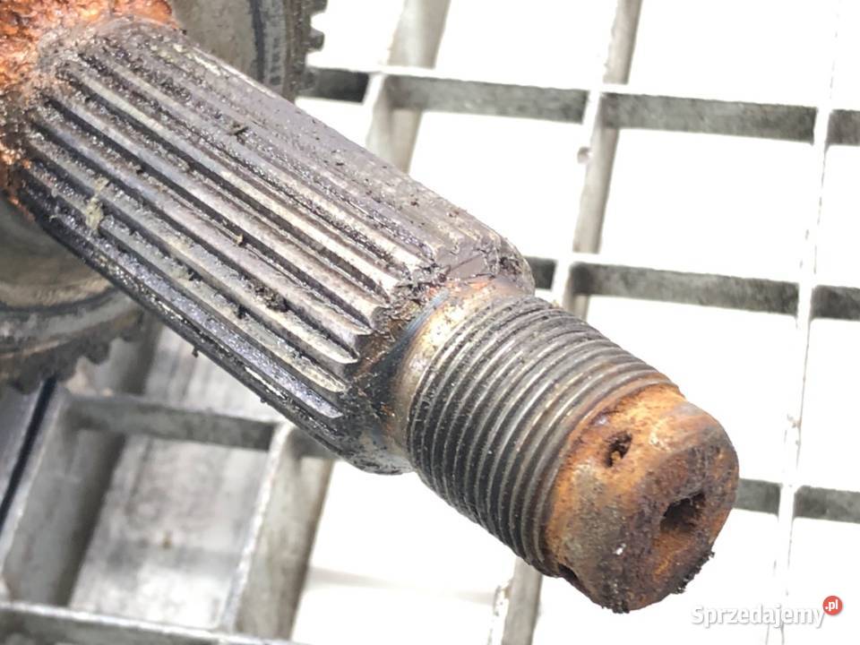 PÓŁOŚ LEWY PRZÓD KIA SPORTAGE II 20 141 PRZEGUB