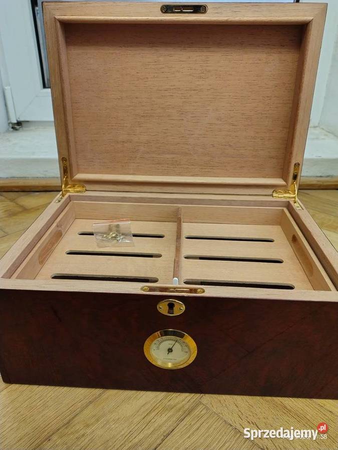 Humidorhumidor podróżnyetui skórzanepopielniczka