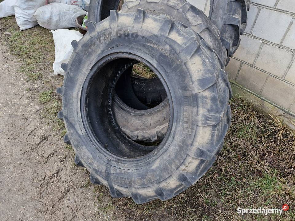 Opona Pirelli 34085 r24 Małowista