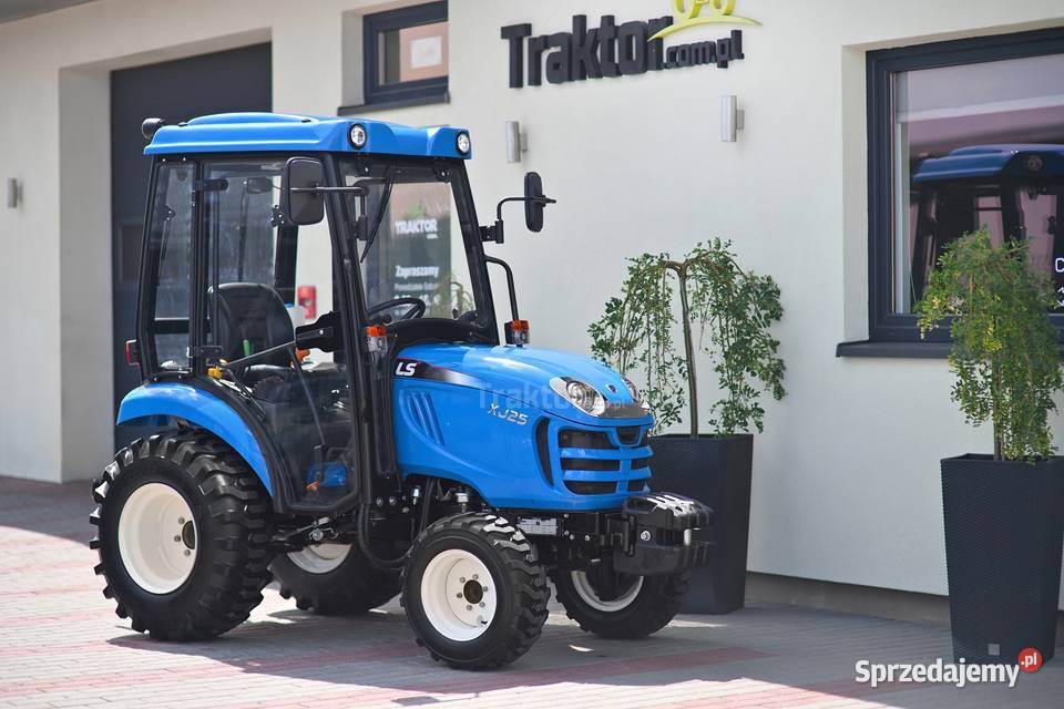 LS Tractor XJ25 MEC 4x4 244 IND CAB