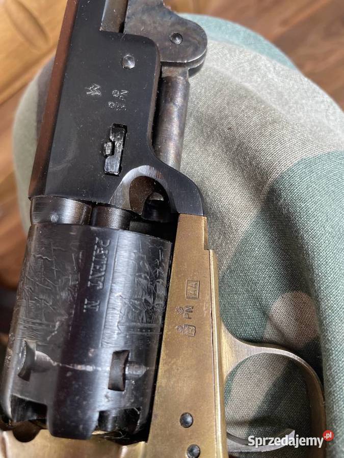 Rewolwer czarnoprochowy colt navy 36 Czaplinek sprzedam