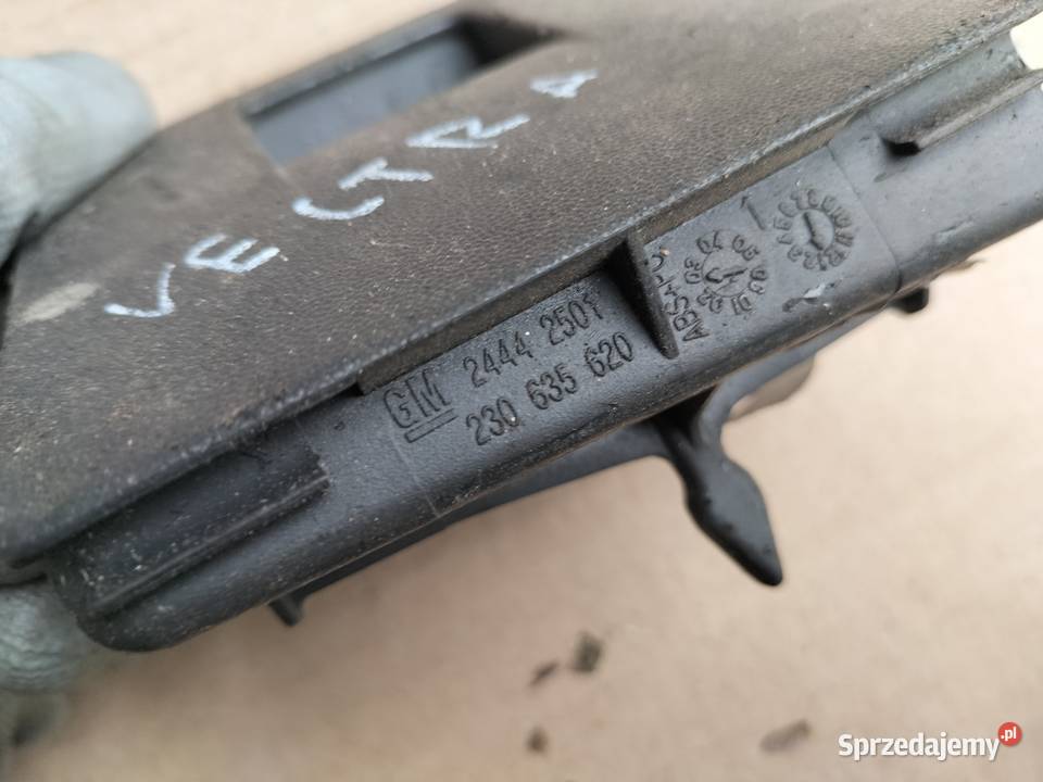 VECTRA C PÓŁKA SCHOWEK 24442501 230635620 osobowe Motoryzacja Kamień-Kolonia