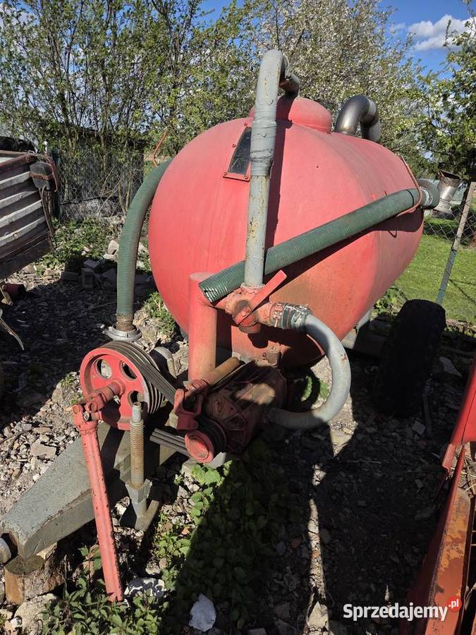 Beczkowóz 2000l małopolskie Wola Dębińska