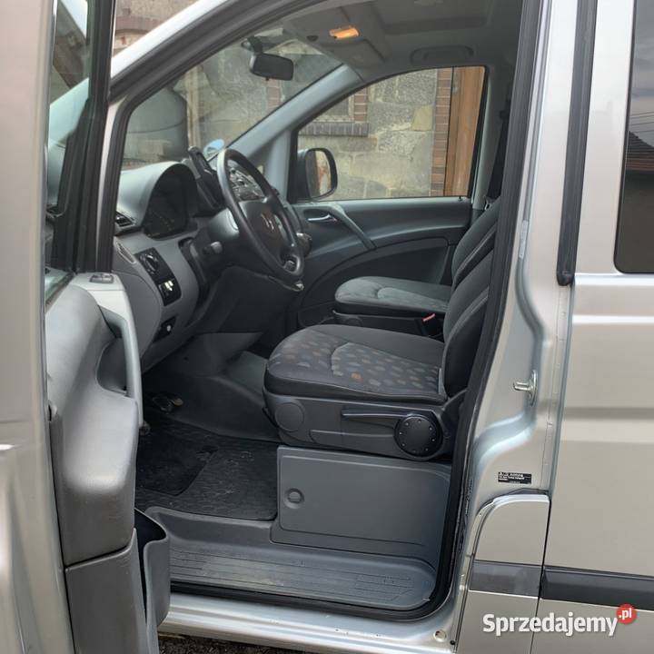 Mercedes Vito W639 LONG 22 CDI 109 9 osób 2148cm3 sprzedam