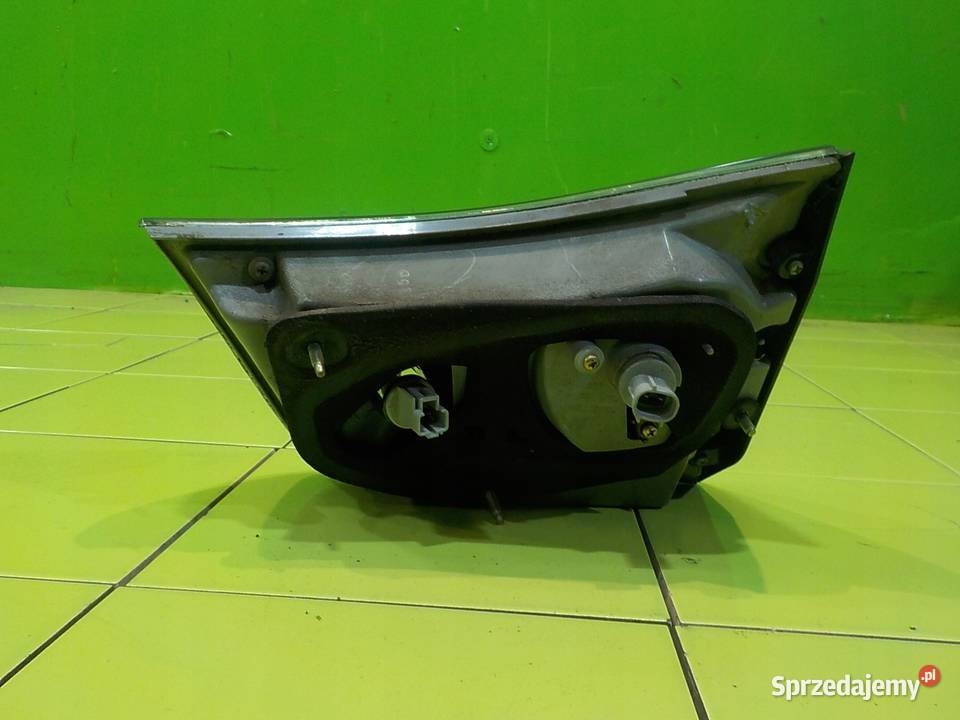 LEXUS RX300 II 03r lampa lewa tyl osobowe Suków sprzedam