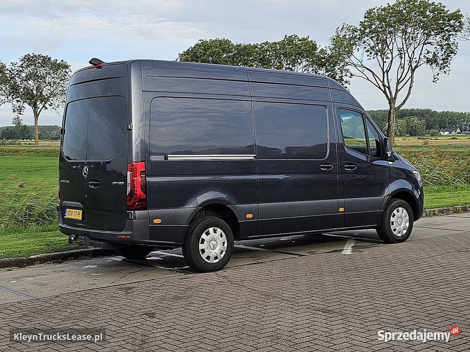 MercedesBenz SPRINTER 317 L2H2 35t Trekhaak 219336km