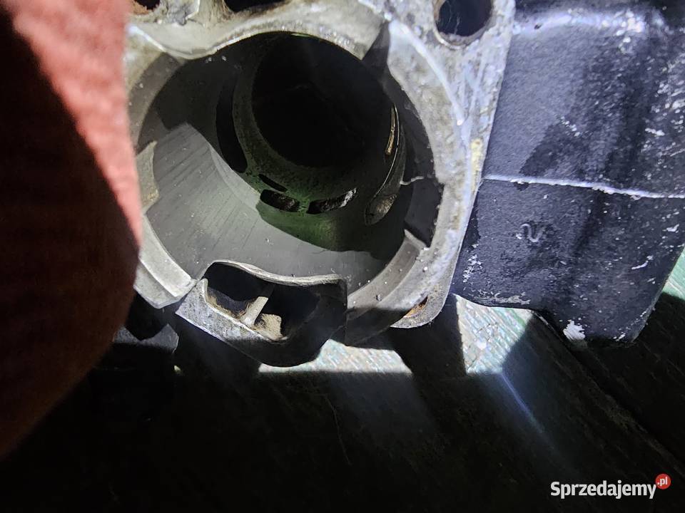 Aprilia rv4 am4 cylinder tłok tuleja pierścienie Cylindry, głowice, pierścienie Jelenia Góra