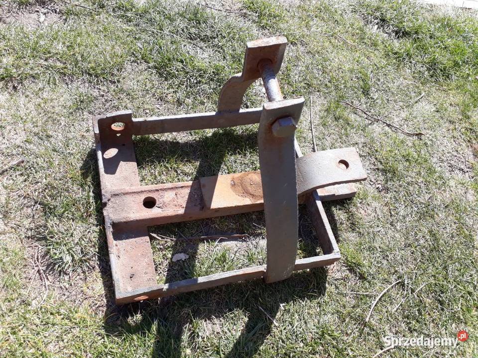 Zaczep polowy dolny Ursus C325 C328