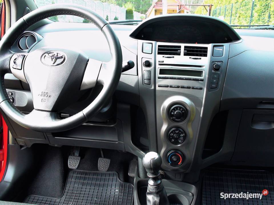 TOYOTA YARIS 2010 105 PIERWSZY WŁAŚCICIEL Katowice