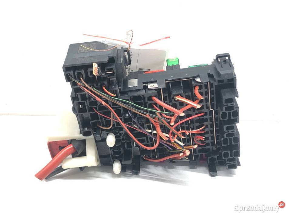 SKRZYNKA BEZPIECZNIKÓW VW GOLF VII 5Q0937615C sprzedam
