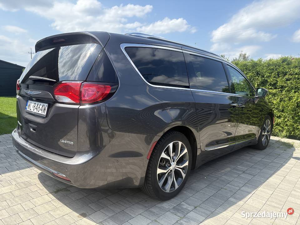 Chrysler Pacifica Limited 2018 mazowieckie Olszewnica Stara