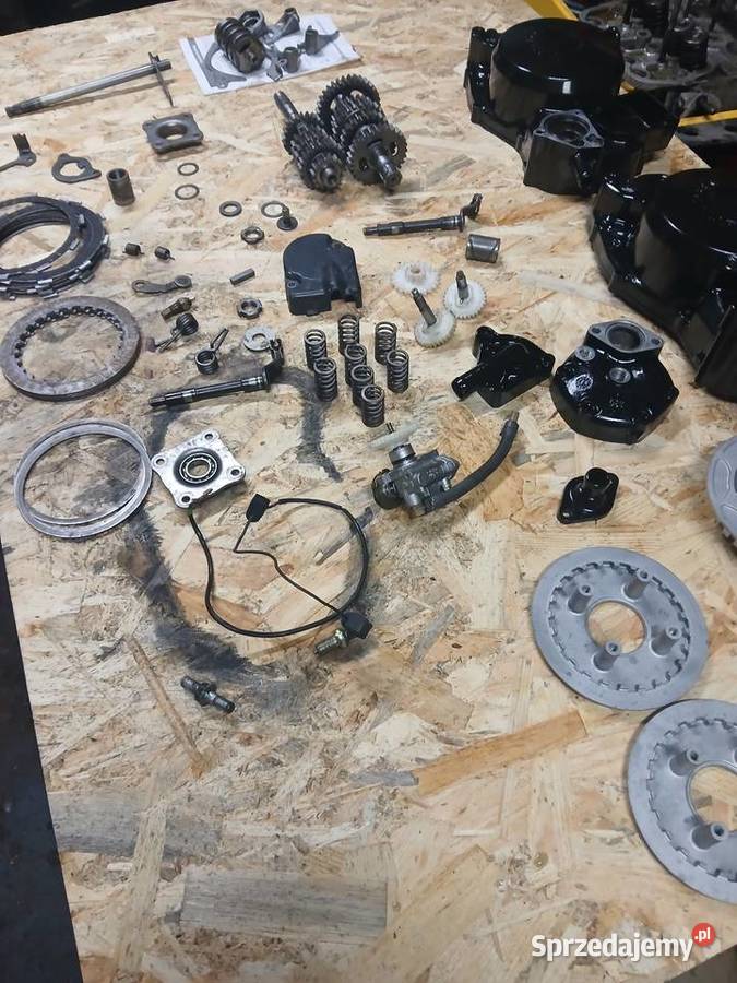 Części silnika Honda NSR 125 CRM 125 Komarówka Podlaska sprzedam