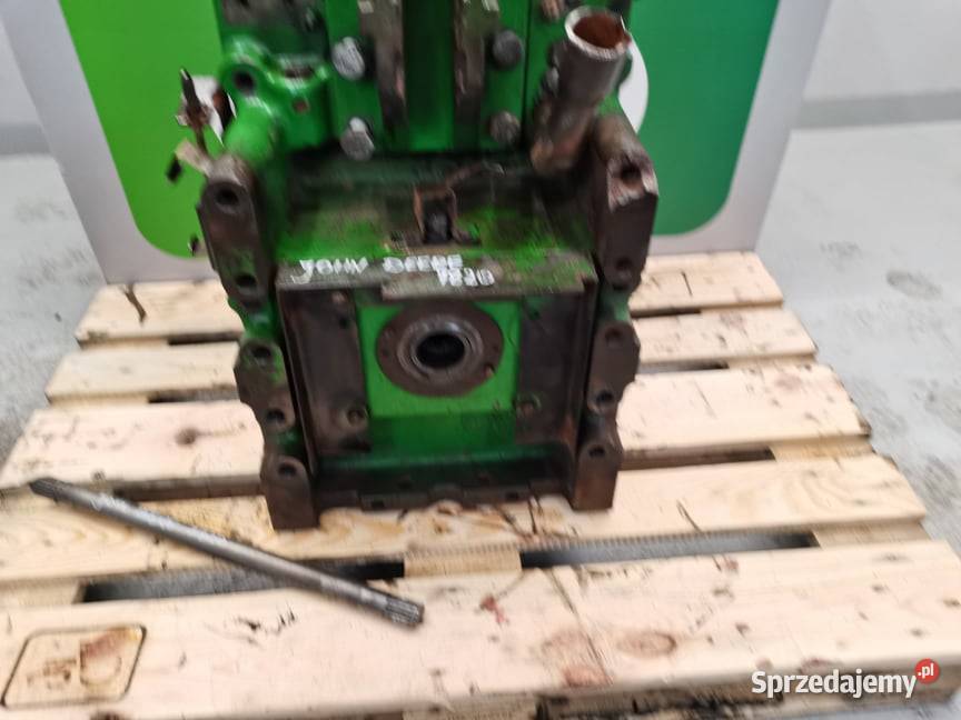 WOM tylny John Deere 7820 R183195 wielkopolskie