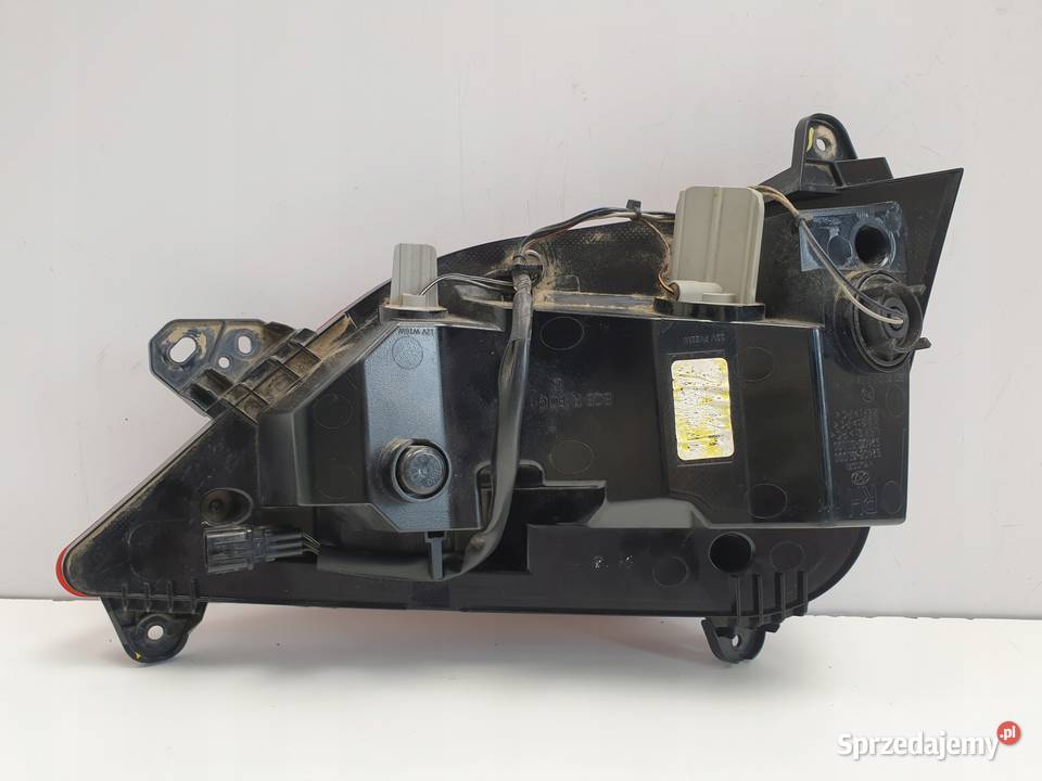 Hyundai Santa Fe IV TYLNA LAMPA PRAWA prawy tył