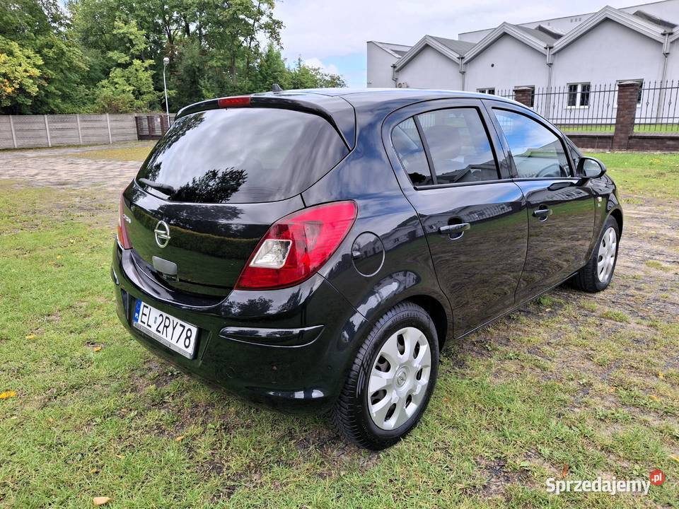 Opel Corsa 14 16V 150 Jahre benzyna Łódź