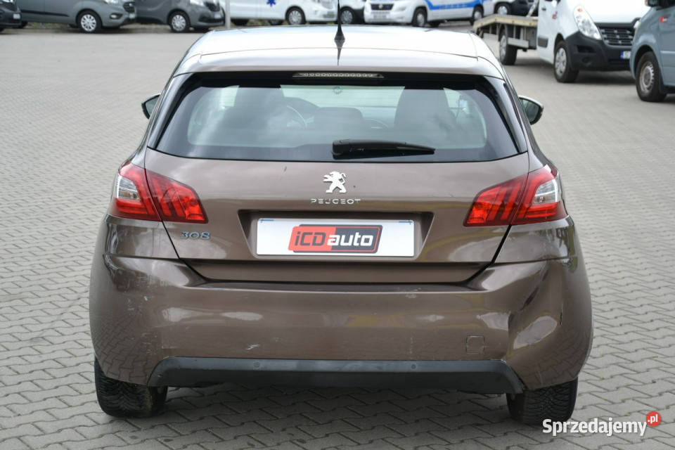 Peugeot 308 12 benzyna 110 tablet ledy komputer Kęty sprzedam