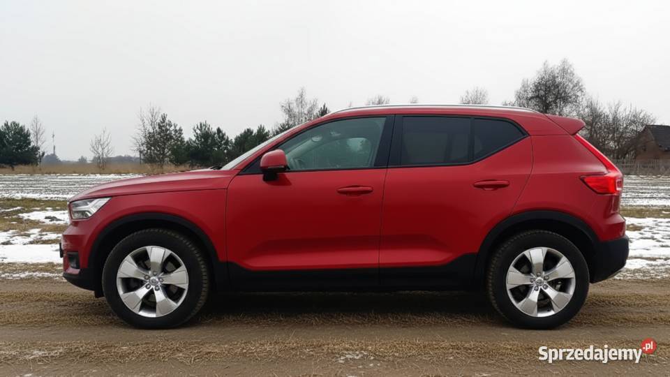 Volvo XC 40 benzyna serwisowany ASO super stan łódzkie Piotrków Trybunalski
