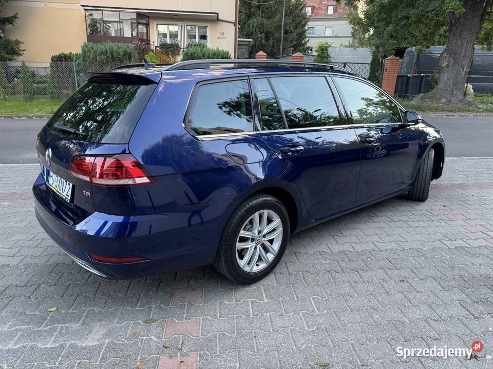 Volkswagen Golf 16 TDI Lift Virtual Cockpit asystent pasa ruchu Poznań